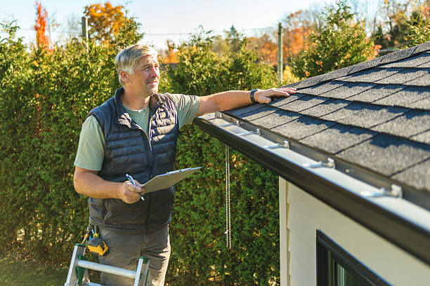 Professional Roofing technician working in East Derry, NH
